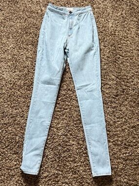 High-Rise Light Blue Skinny Jeans for Women